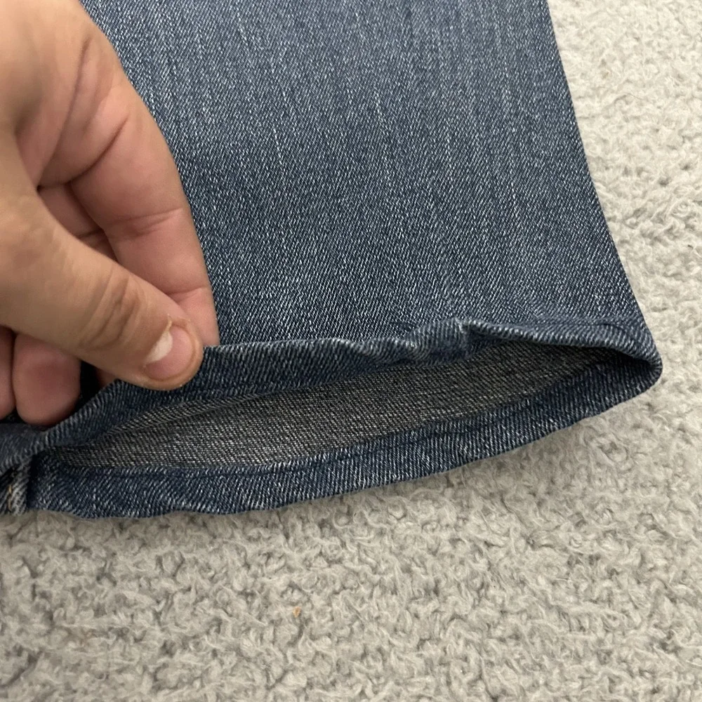 Levis Jeans Mens 34x32 (Fits 34x30) Blue Denim 505 Regular Straight American